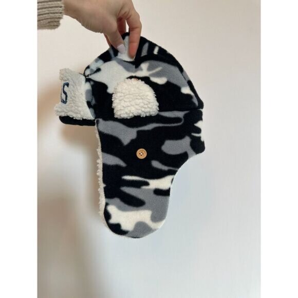 NFL Team Apparel Tennessee Titans Faux Sherpa Lined Hat - Picture 2 of 5